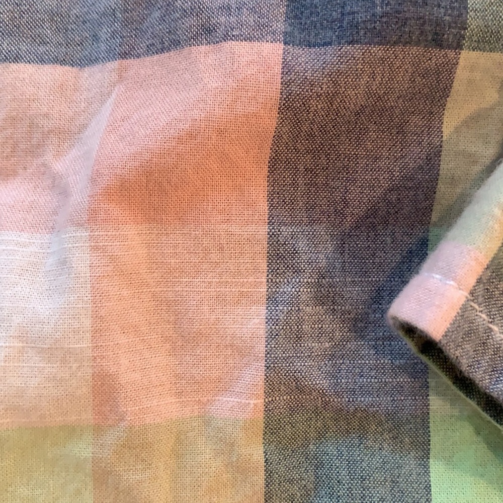 Cat and Jack Spring button down - Picture 3 of 4